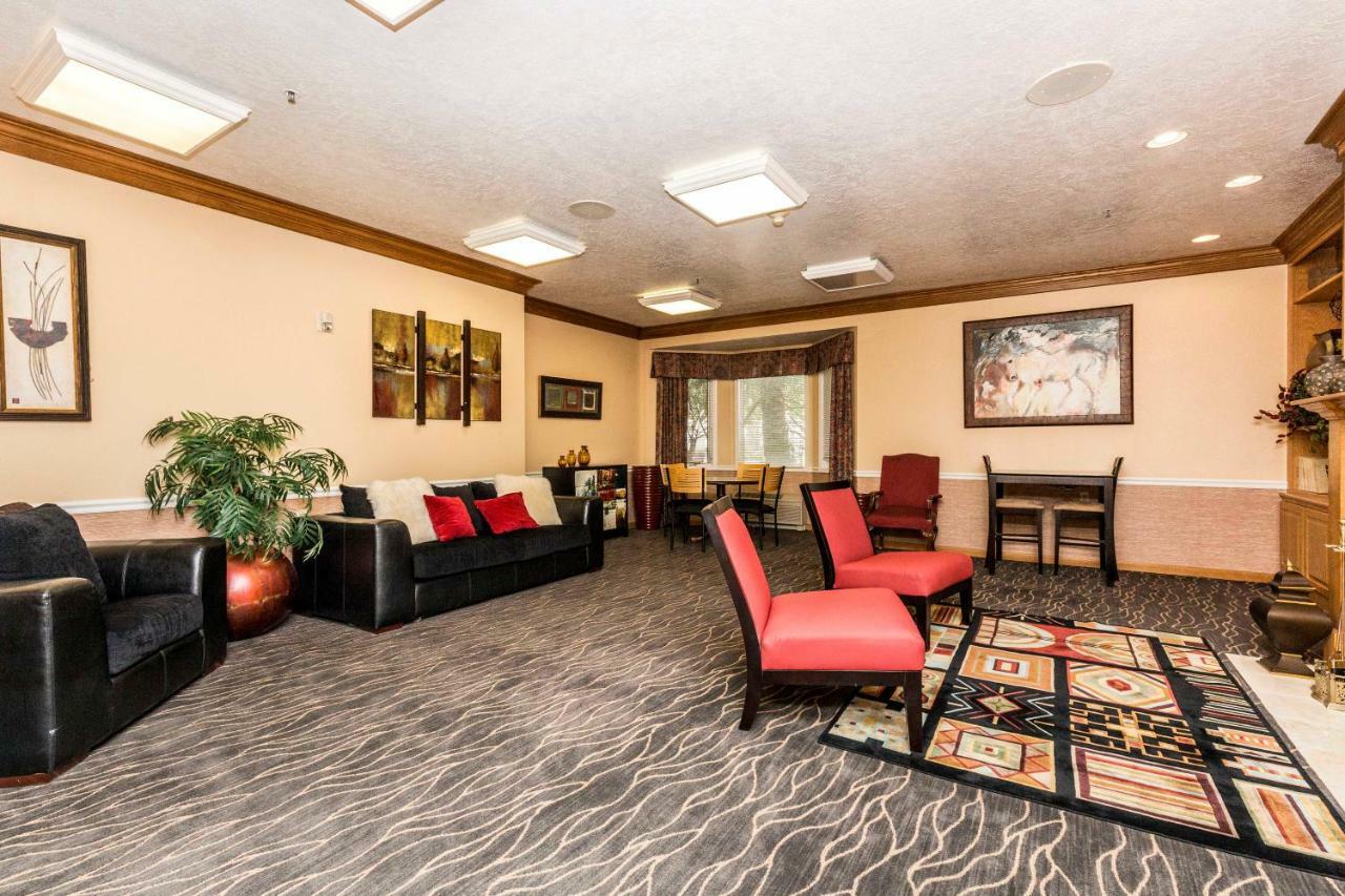 Mojave Edge Hotel Мъскийт Екстериор снимка